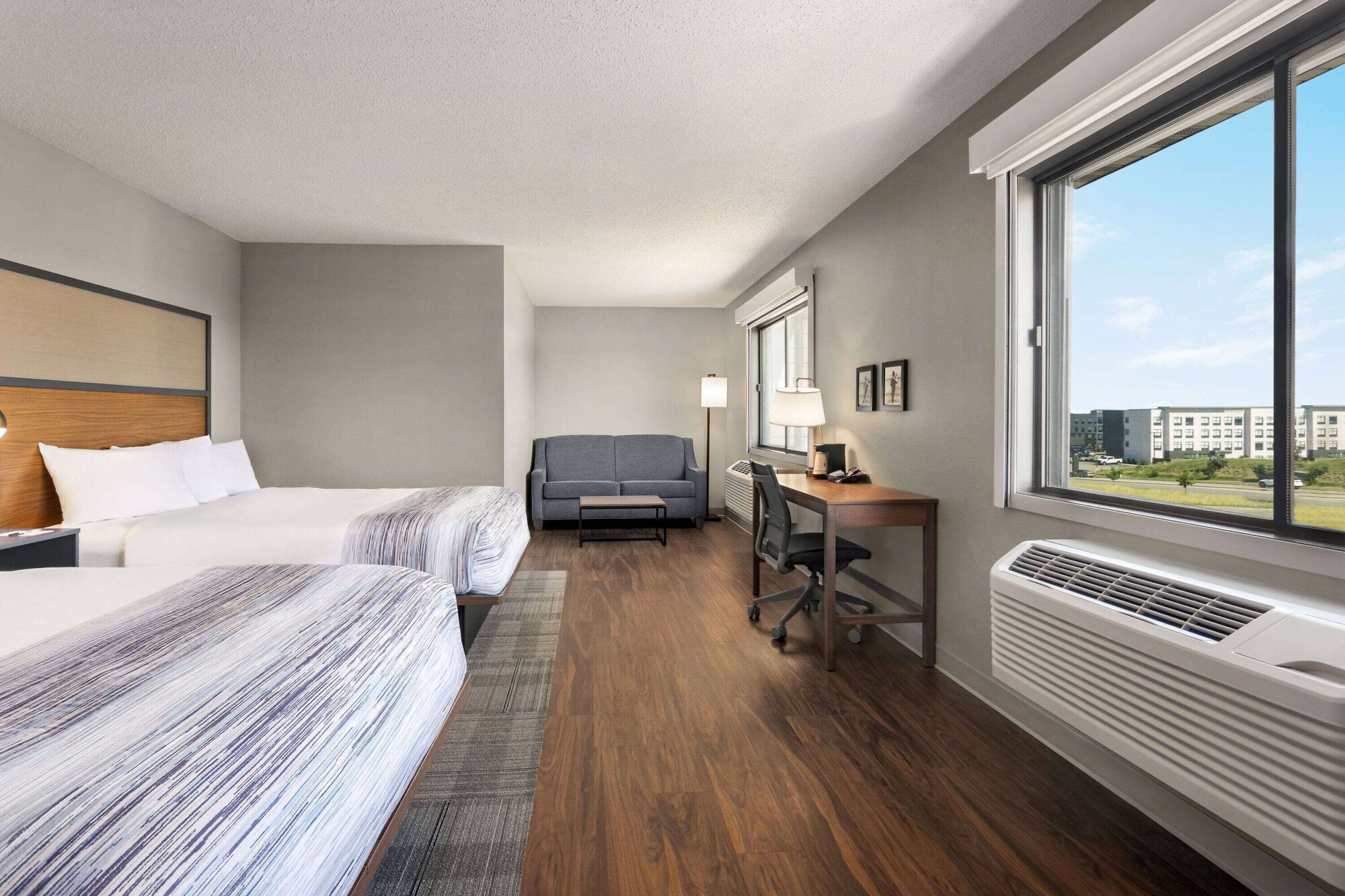 Executive, Suite, 2 Queen Beds