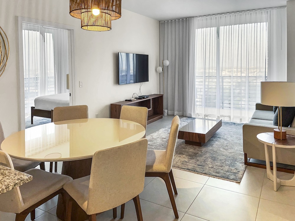Provident Grand Luxury Short Term Residences 34/50