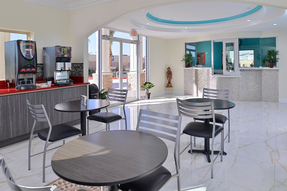 Americas Best Value Inn Suites Houston/Hwy 6 Westpark 18/23