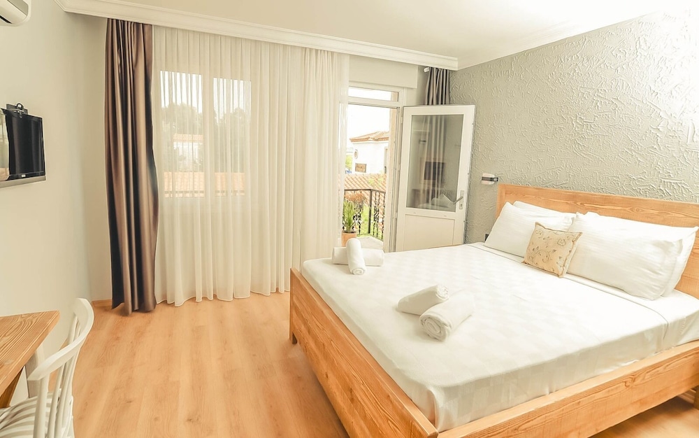 Gerence Otel 11/50