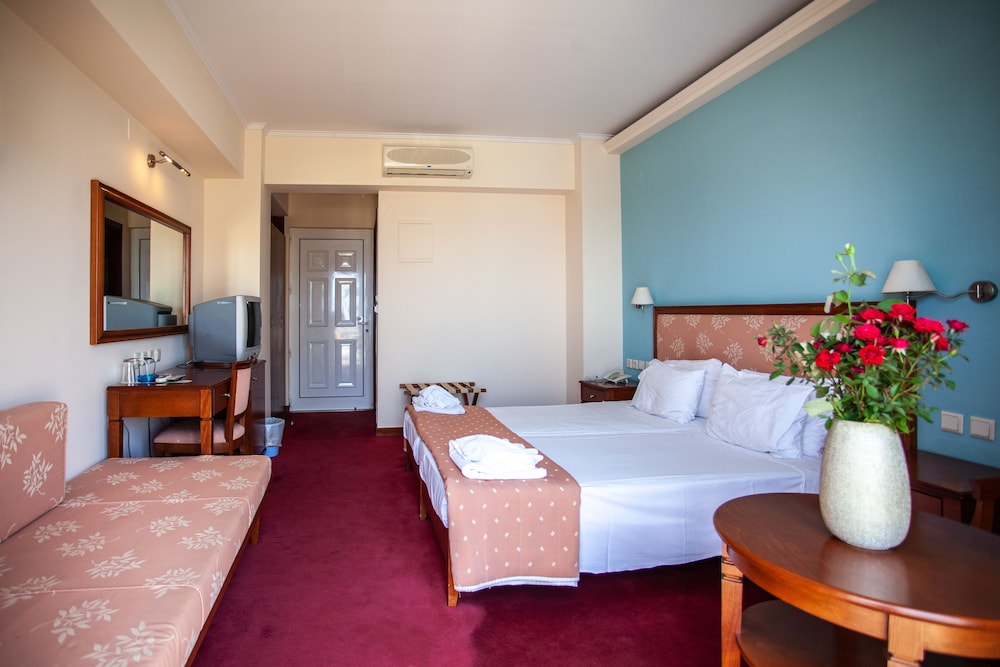 Porto Plakias and Spa Hotel 31/63