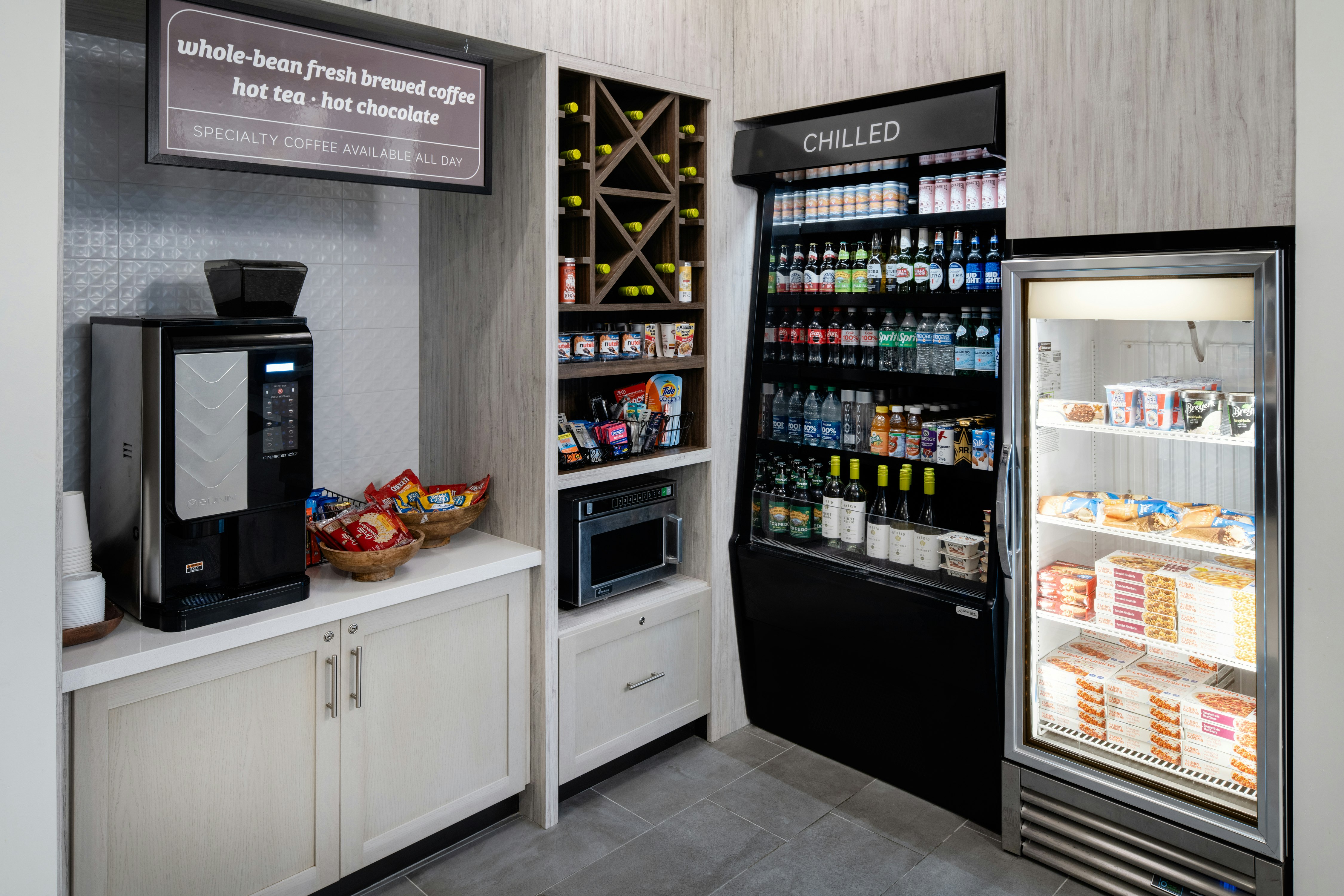 Hilton Garden Inn Folsom 24/50