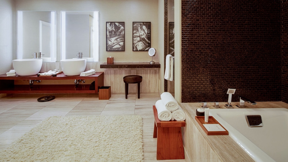 NOBU Las Vegas - A Caesars Rewards Destination 46/70