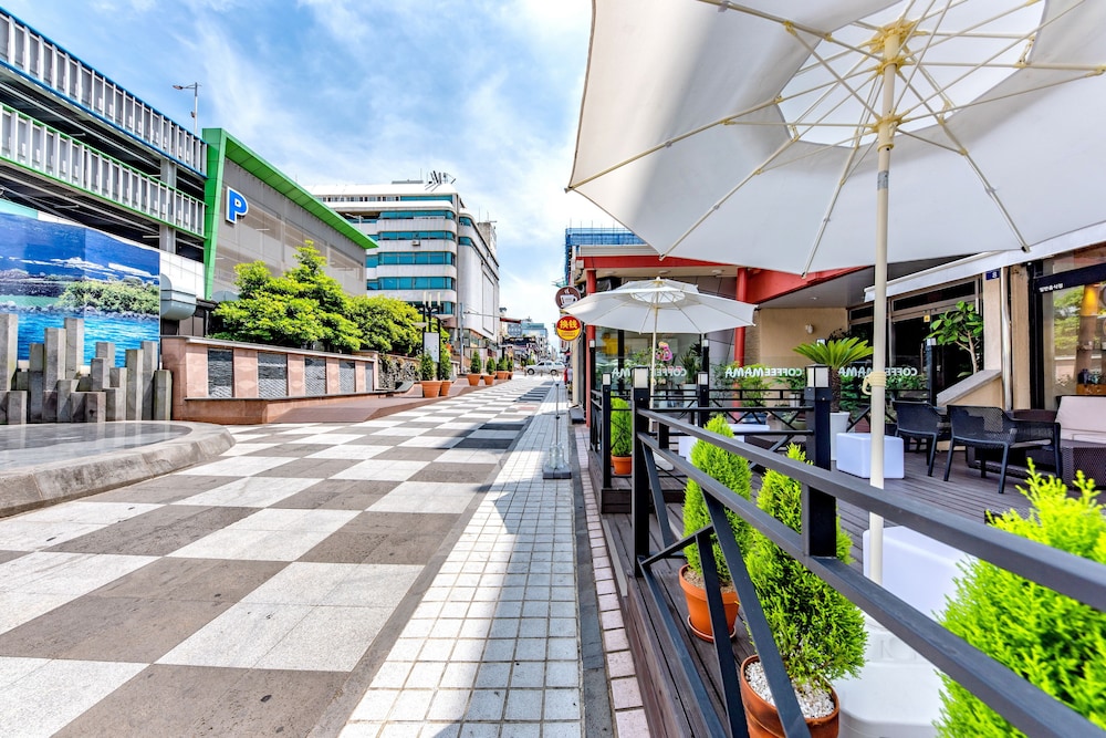 Trevi Hotel 40/46