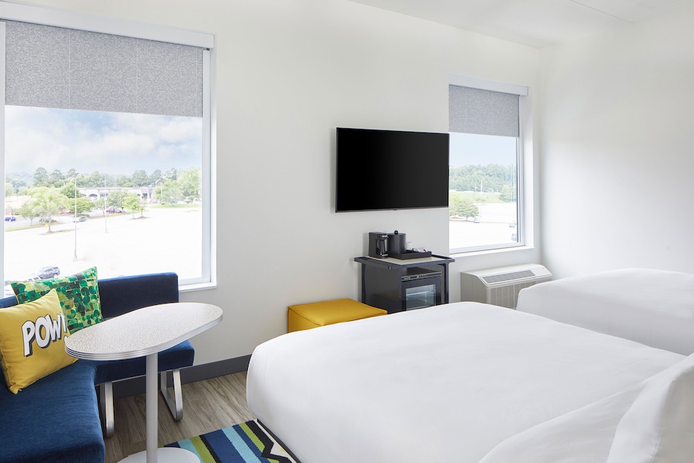 Aloft Chattanooga Hamilton Place 19/62
