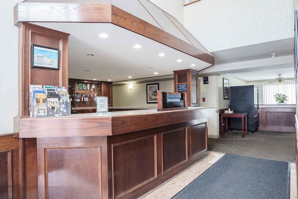 Sandman Inn Smithers 12/30