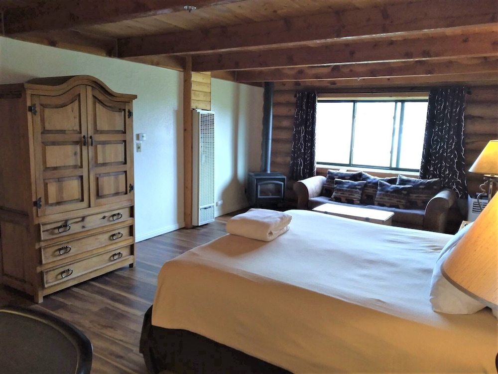 The Boulder Creek Lodge 14/64