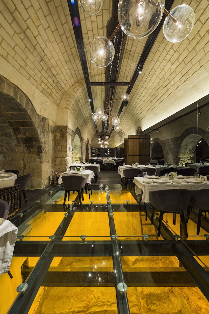 HSVHN Hotel Hisvahan 34/43