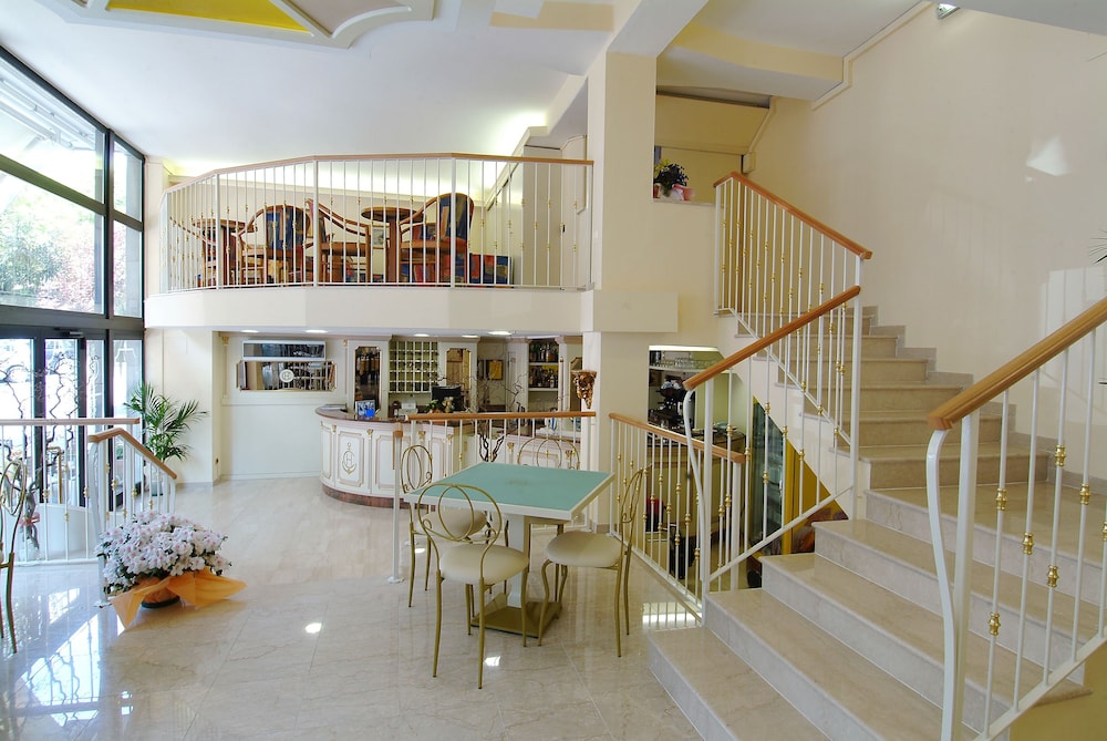 Ristorante Commercio Hotel 43/55