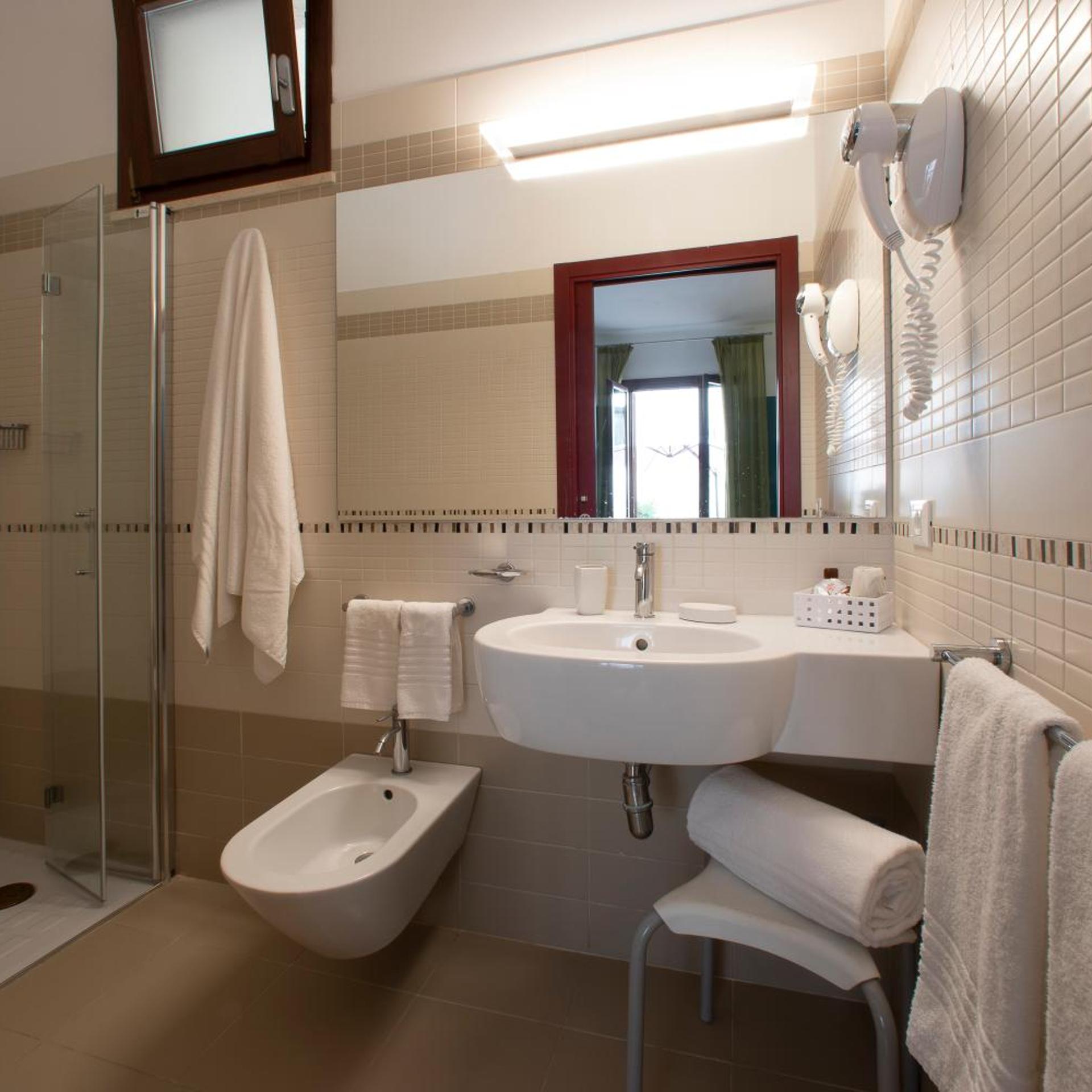 Hotel Insula 48/50