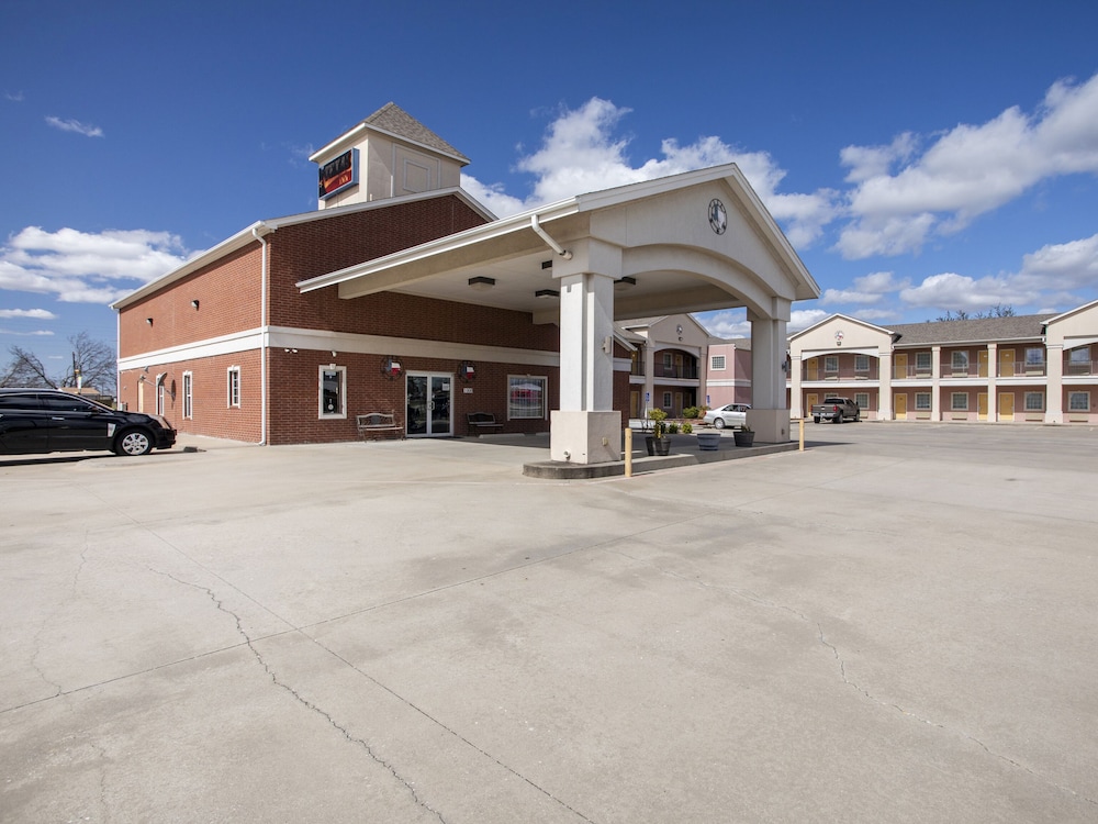 OYO Hotel Valley View TX, I-35 25/32