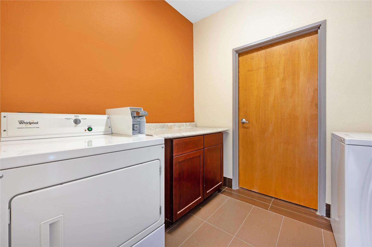 Comfort Inn & Suites North Greenfield 5/21