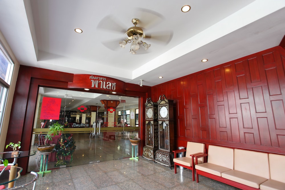 Chumphon Palace Hotel 39/47