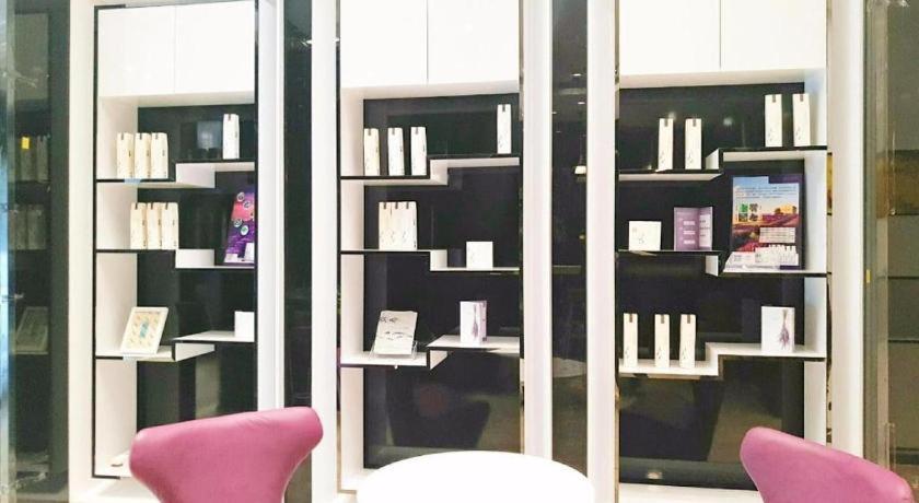 Lavande Hotel (Xi'an Fengcheng 1st Road, City Library Metro Station) 42/52