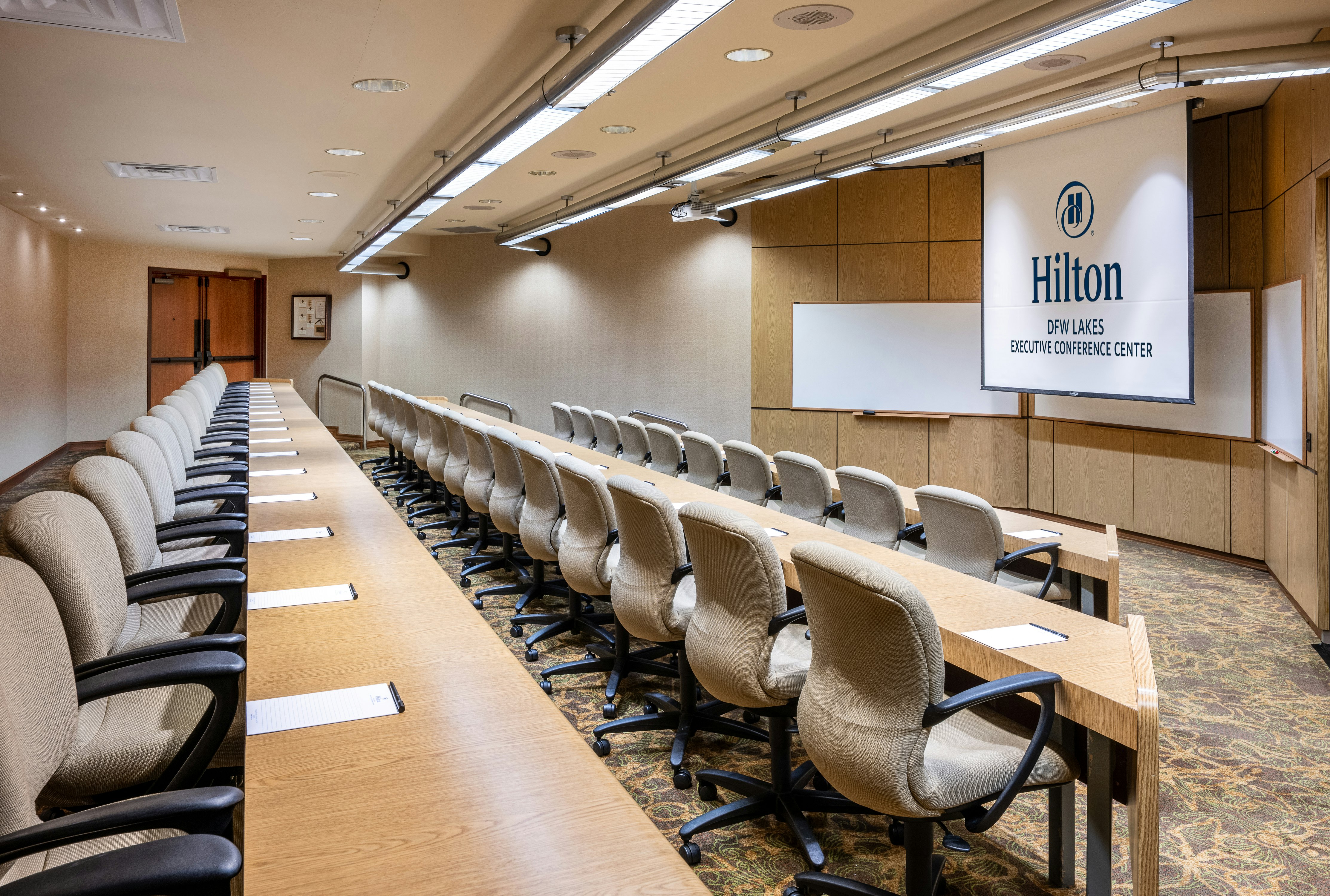 Hilton Dfw Lakes Executive Conference Center 64/81