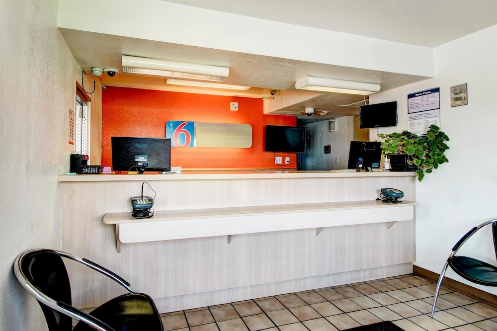 Motel6 Denver, CO - Airport 13/46