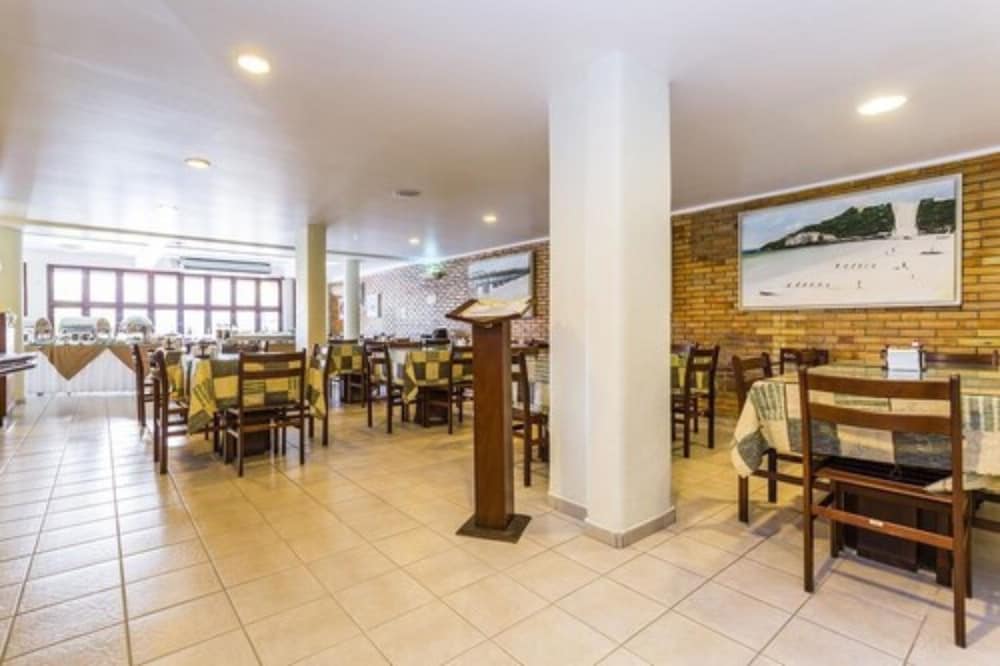 Pizzato Praia Hotel 49/60