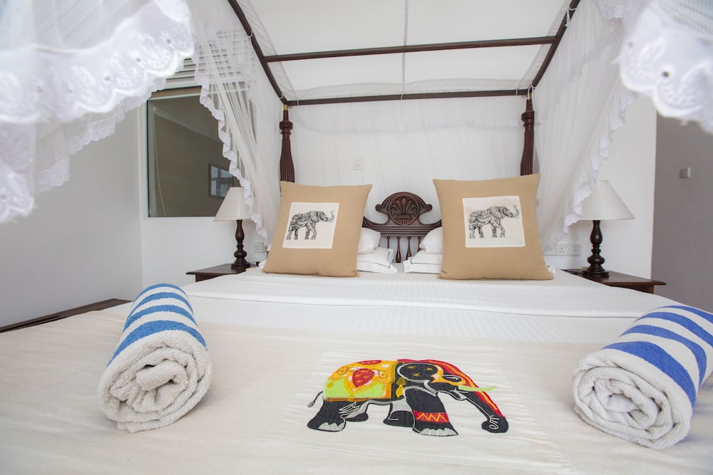 Sea World Boutique Hotel 8/50