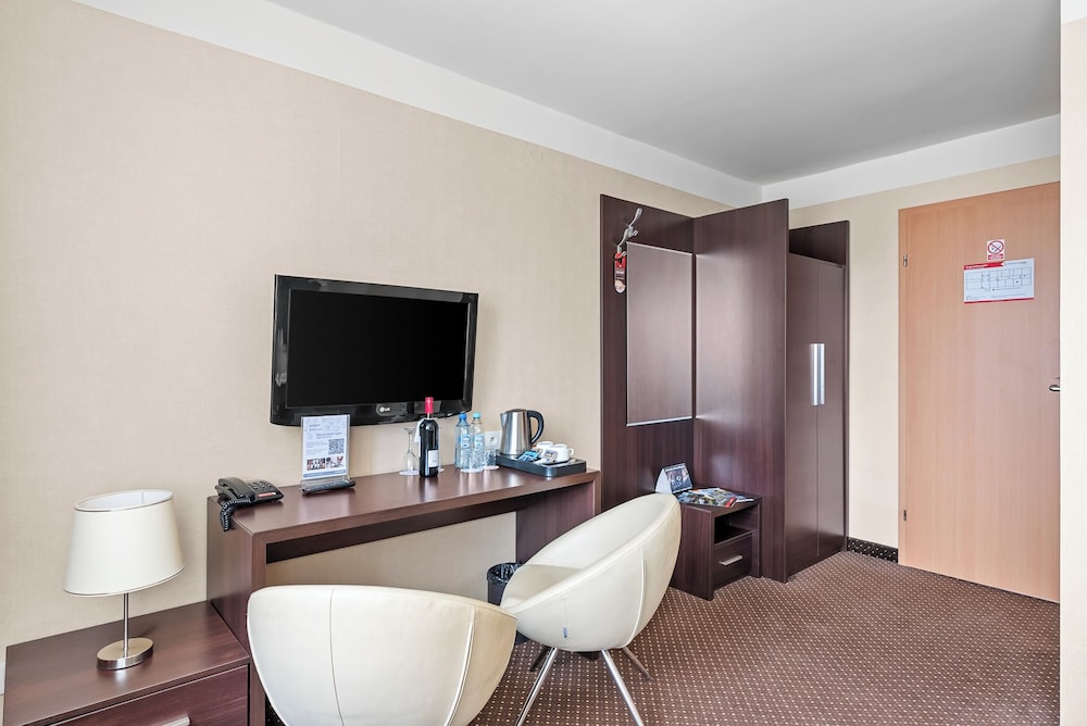Hotel Diament Zabrze 56/66