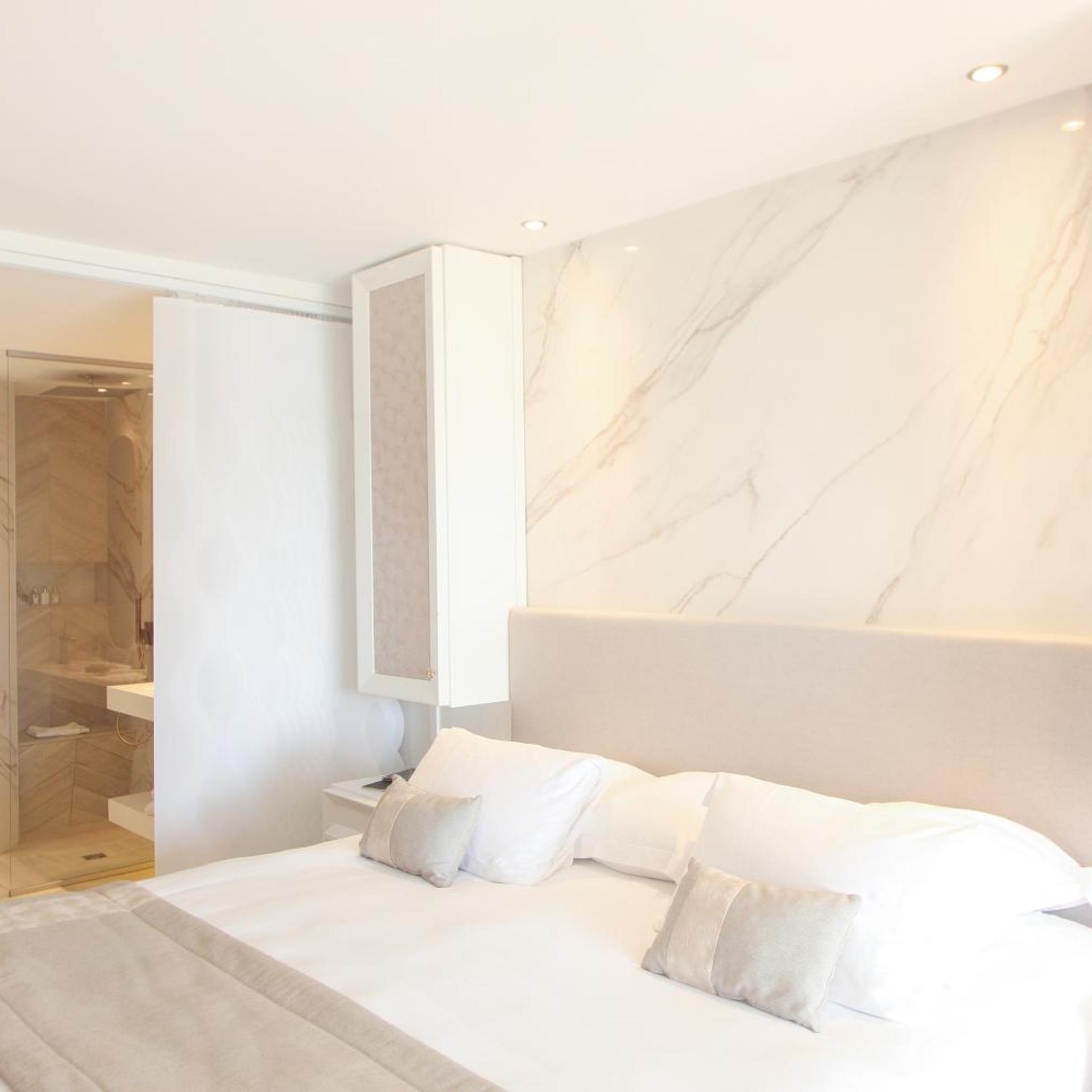 Chic, Double Bed, Sea View