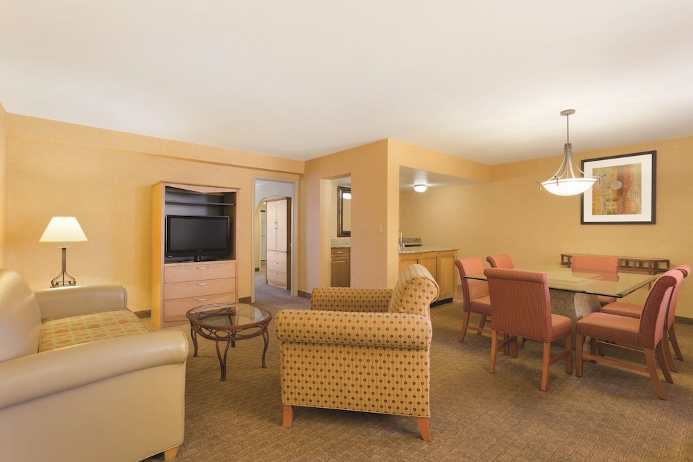 Motel6 Phoenix, AZ - Sky Harbor 36/56