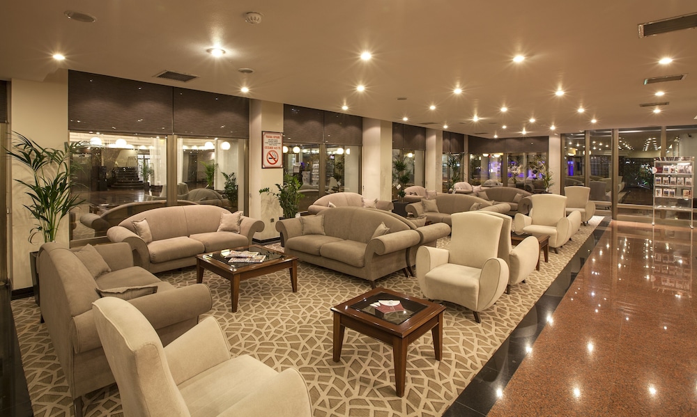Grand Hotel Gaziantep 46/68