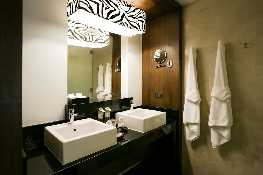 Pavilion Samui Villas And Resort 50/50