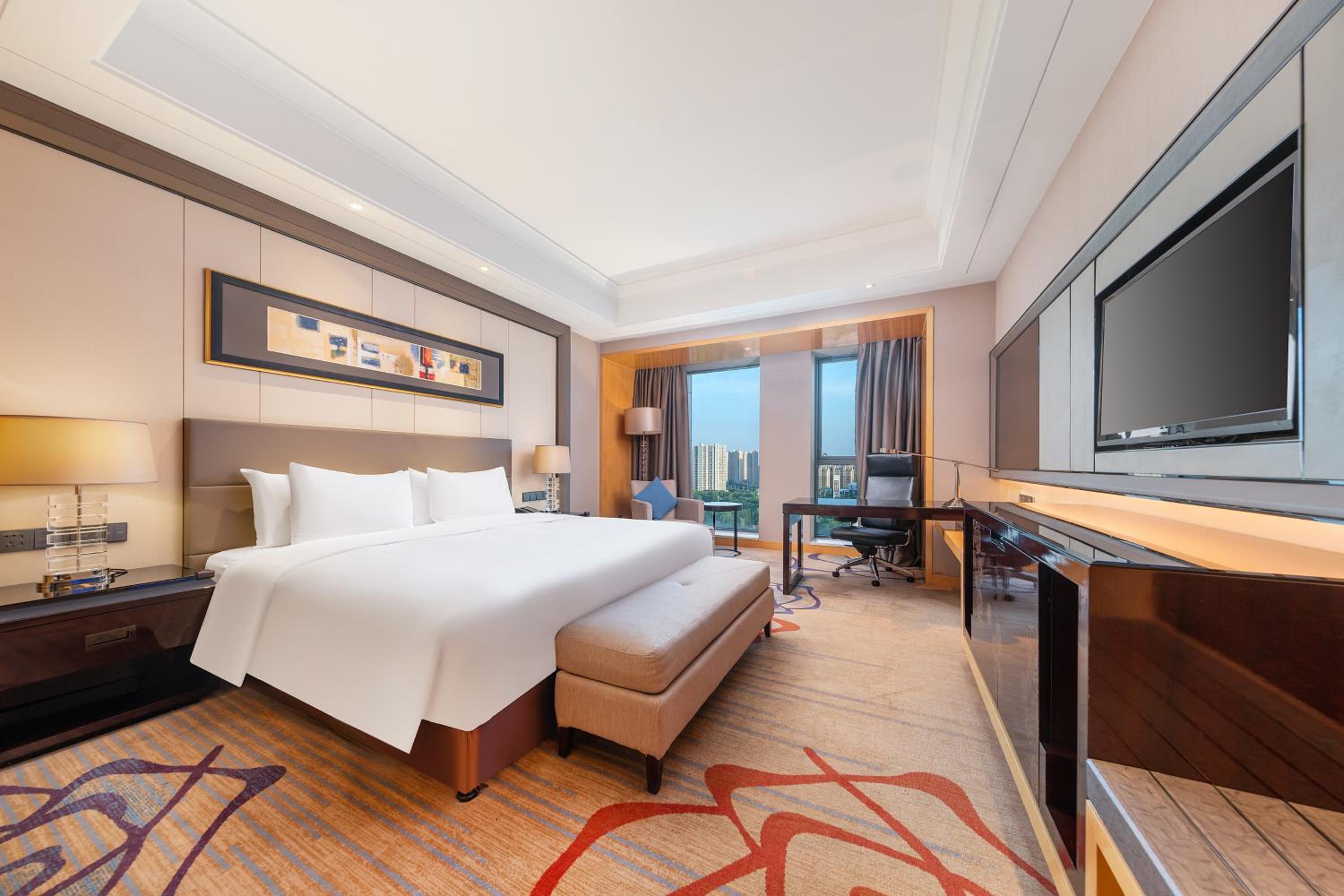 Deluxe, Executive, Double Bed