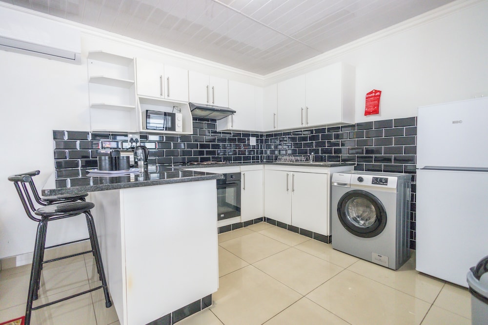 Safi Self-Catering Suites 25/46