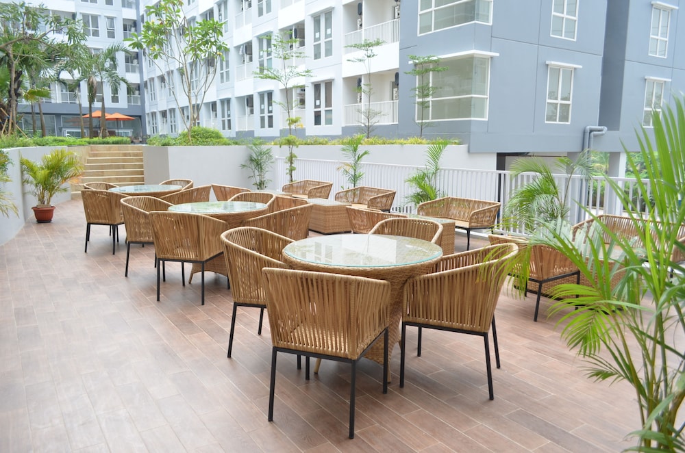Kyriad Hotel Airport Jakarta 27/41