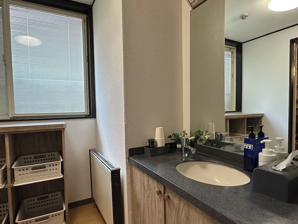 Guesthouse Hiiragi 85/87