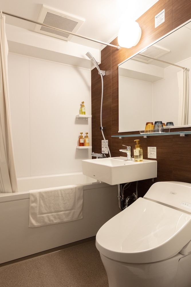 Hotel Emisia Tokyo Tachikawa 49/50