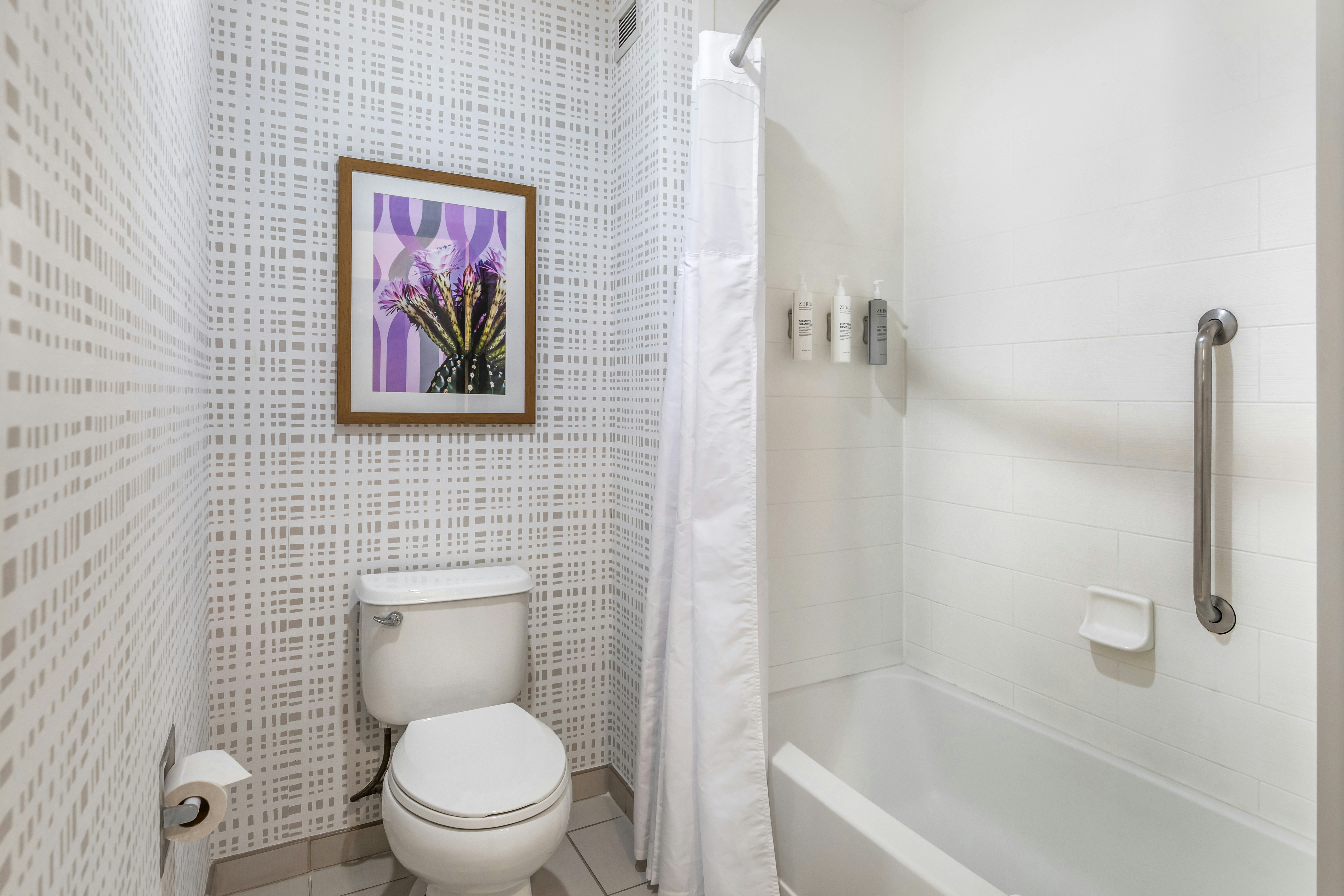 Hampton Inn Suites Riverside Corona East 62/66