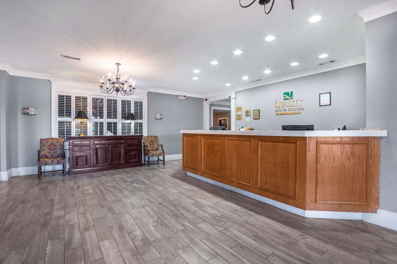 Quality Inn & Suites Santee I-95 4/31