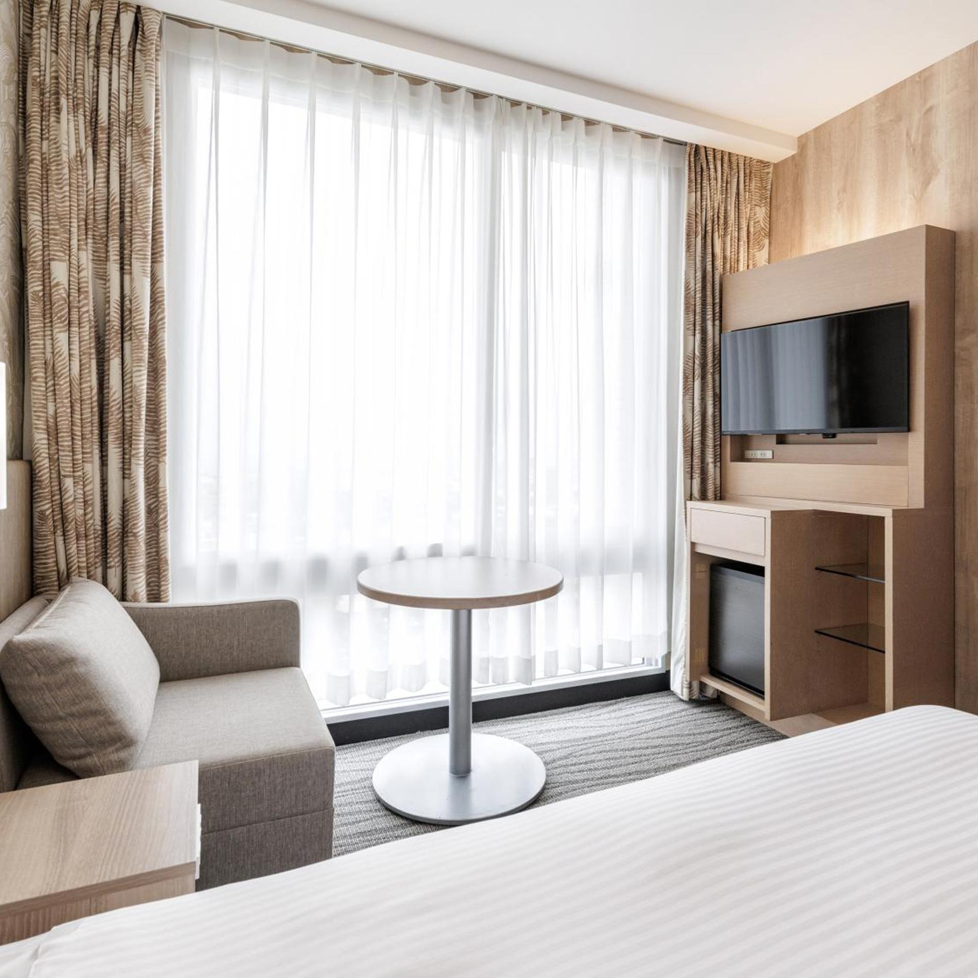 Separate bath Single Room Smoking، Nishitetsu Resort Inn Naha 4/8
