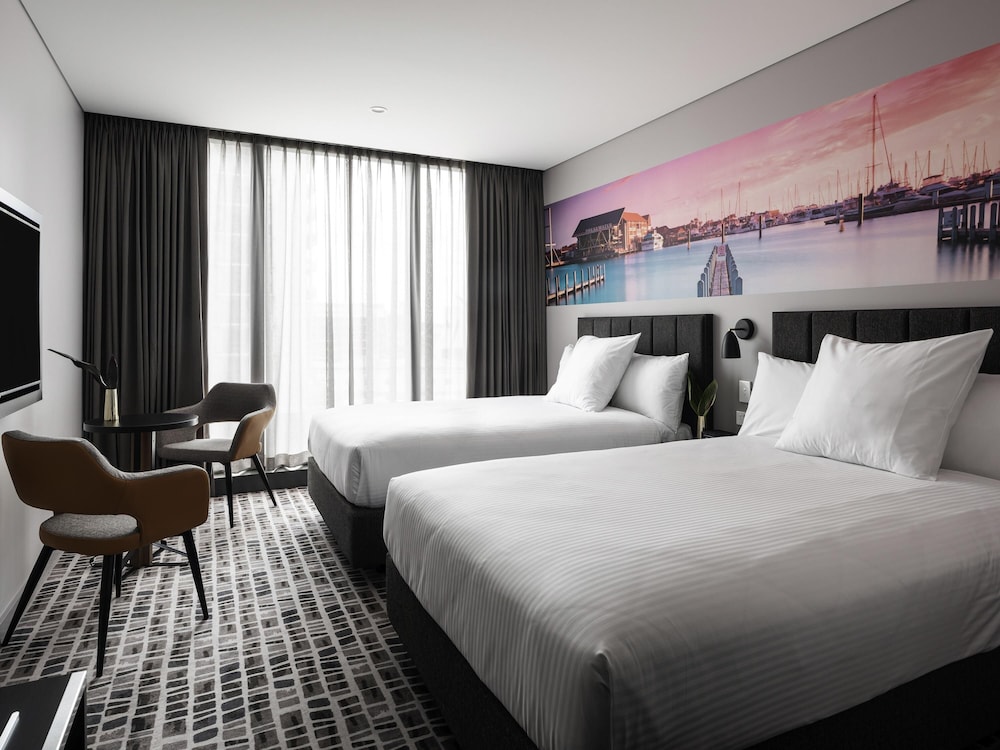 Novotel Perth Murray Street 24/70
