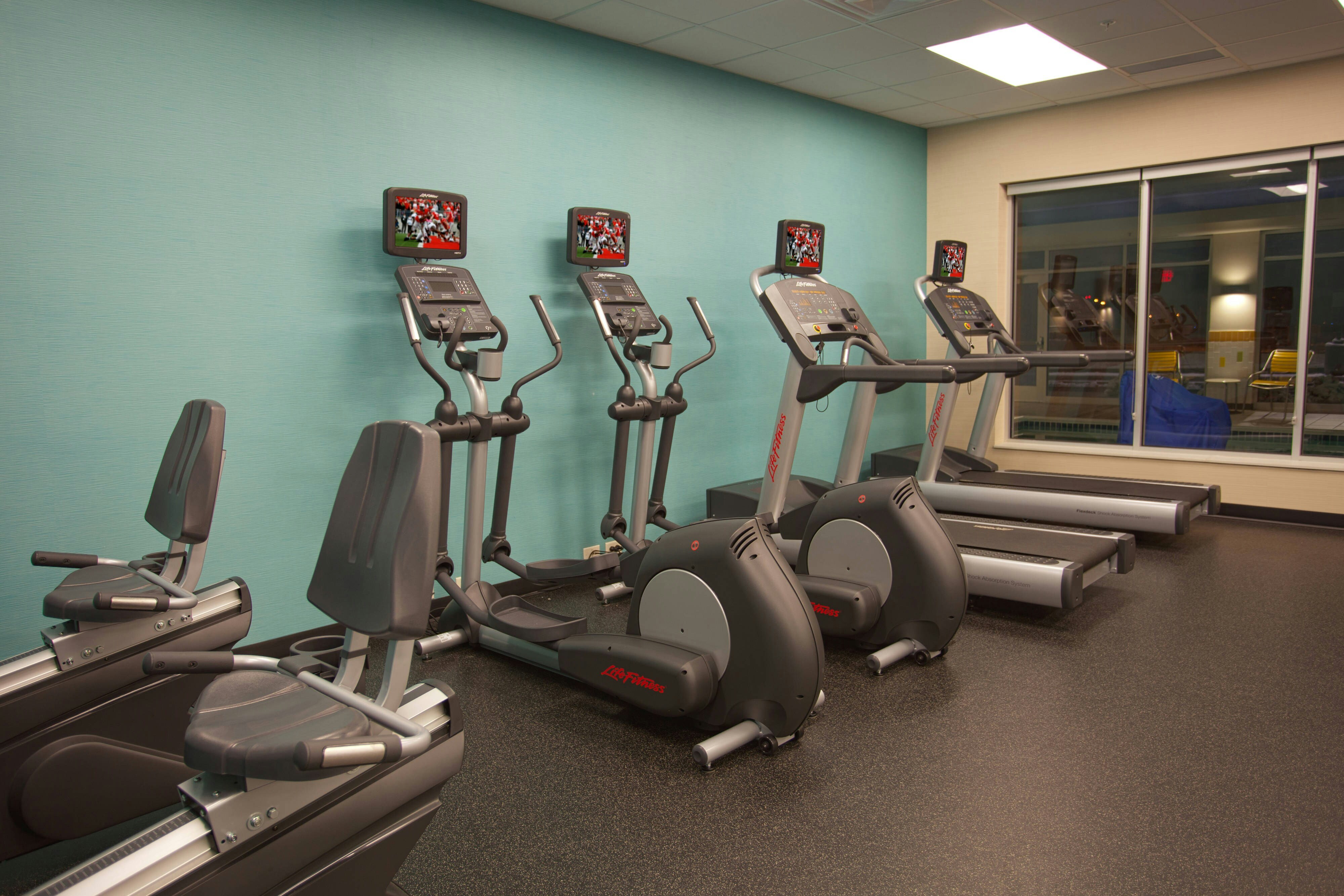 Fairfield Inn & Suites By Marriott Columbus Airport 8/18