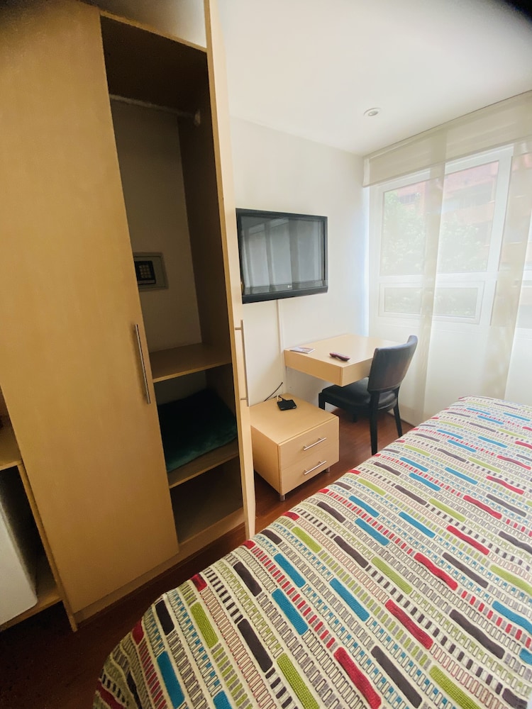 Hotel Retiro 84 By Mij Hotels 21/50