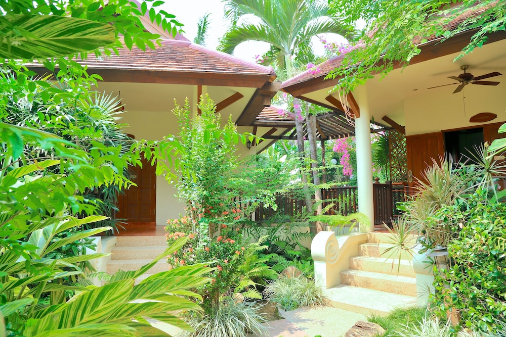 The Oriental Siam Resort 1/71