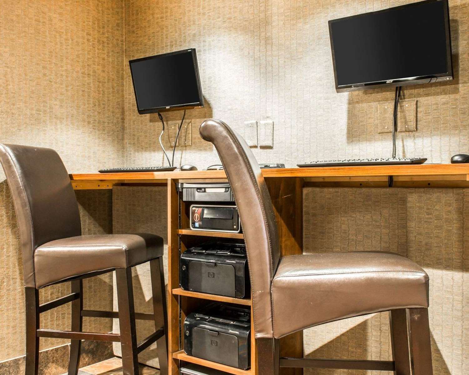 Comfort Inn & Suites and Conference Center 10/11