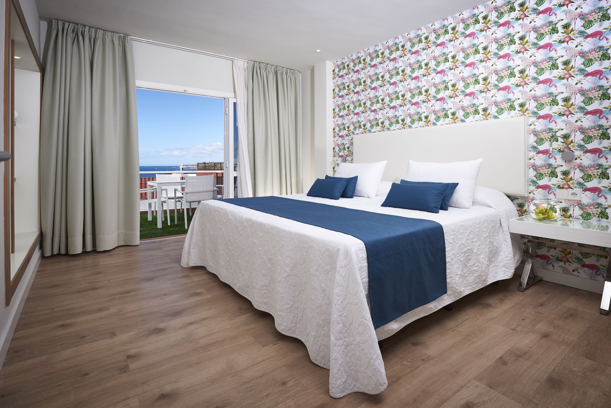 2 Bedrooms, Apartment, Double and Twin Beds, Bunk Bed
