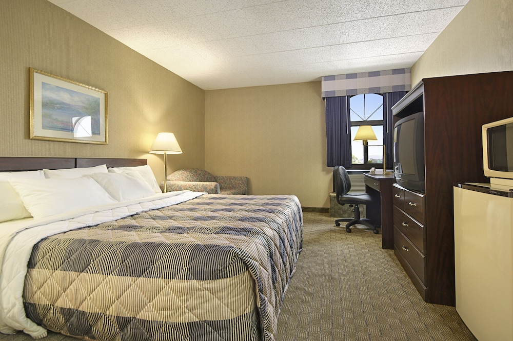 Days Inn by Wyndham Reading Wyomissing 5/26