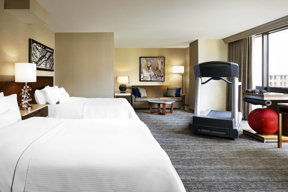 The Westin Cincinnati 6/52