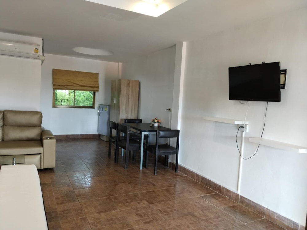 Phratamnak Inn - Hostel 66/77