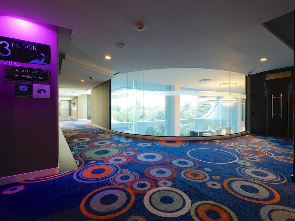 The Xtreme Hotel 40/50