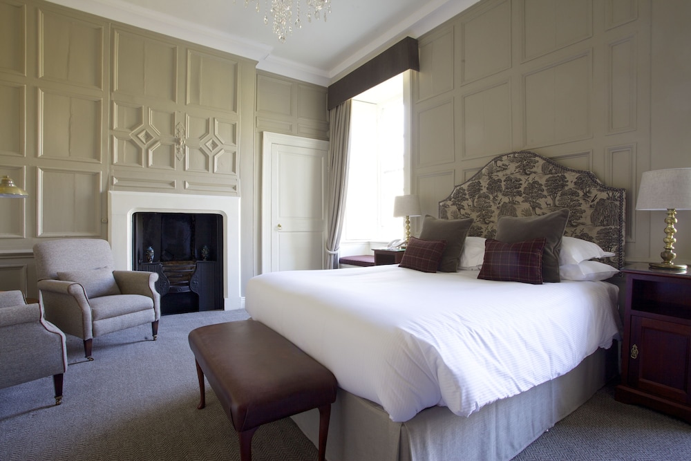 CBH Headlam Hall Hotel 8/38