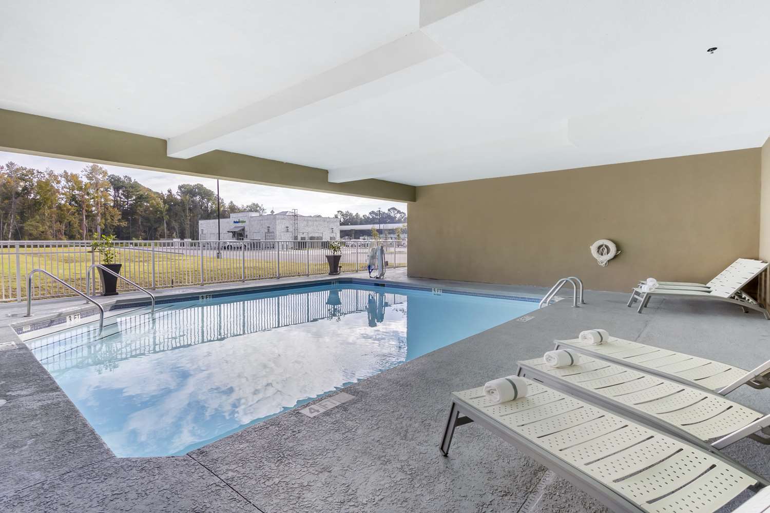 Best Western Magnolia Inn And Suites 17/36