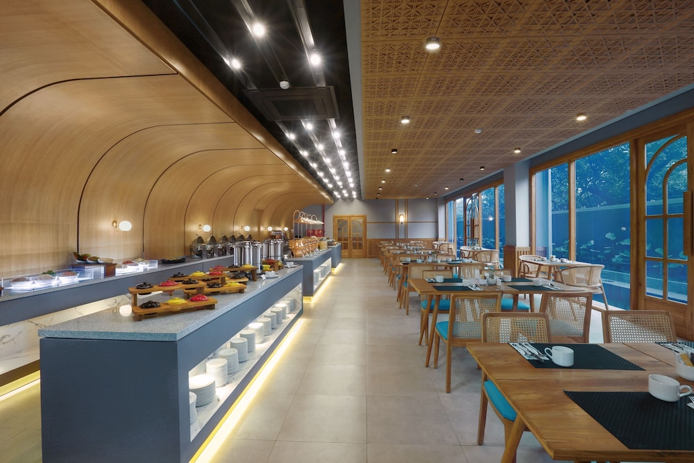 Aston Mojokerto Hotel & Conference Center 15/19