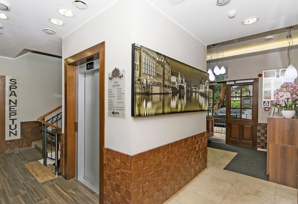 Aparthotel Neptun 8/73