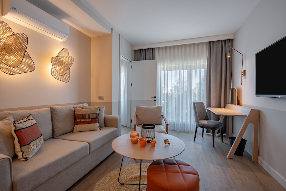 Oli Hotel 25/47